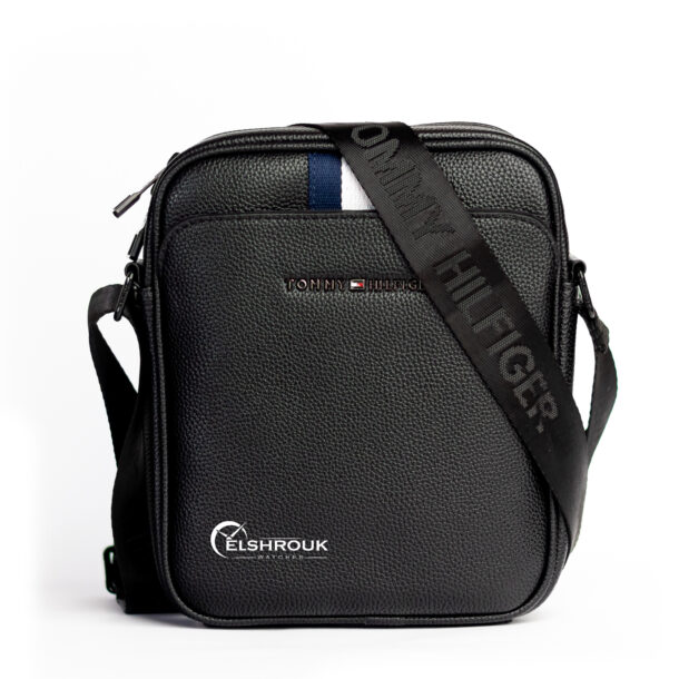 شنطة كروس تومي هيلفيغر رجالي اسود