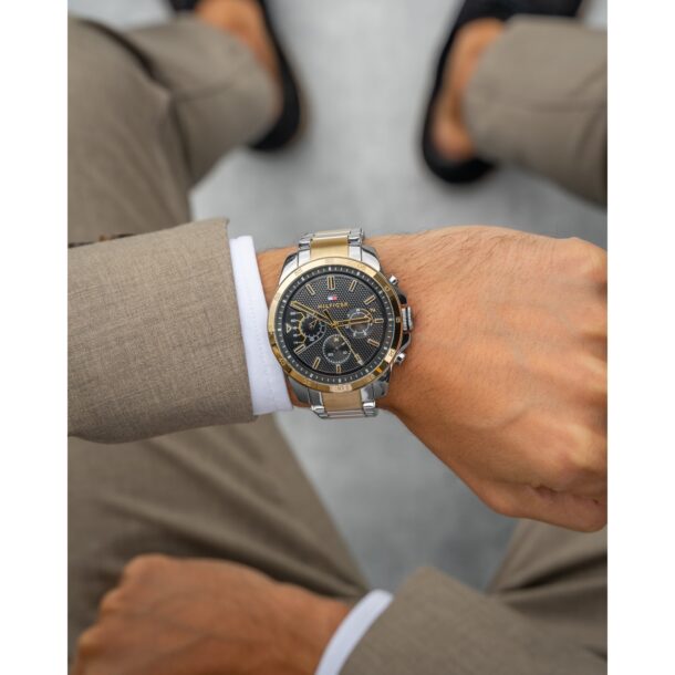 ساعة تومي هيلفيغر للرجال اصلية موديل (ديكر) Decker 1791559